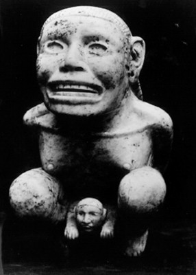 Escultura azteca de la Diosa Tlazoltéotl