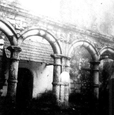 Arcos del Claustro del convente de Molango