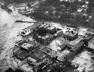 Ciudad inundada, toma aérea