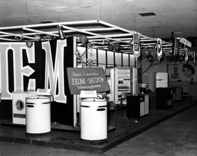 Stand de electrodomésticos I.E.M. en una exposición comercial