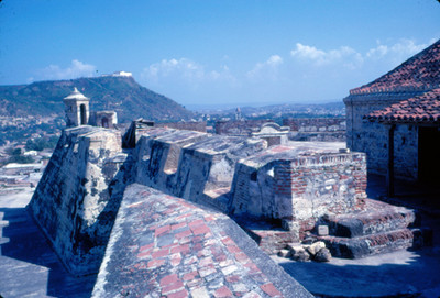 Murallas y almenas de la ciudad, detalle