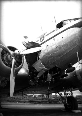 Avión bimotor