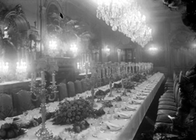 Comedor de Palacio Nacional, decorado para un banquete