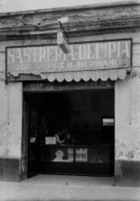 Sastrería Olimpia, fachada