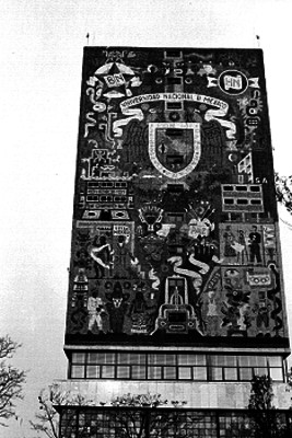 Mural en el edificio de la Biblioteca Central de Ciudad Universitaria