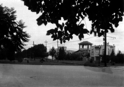 Casas en la avenida Insurgentes