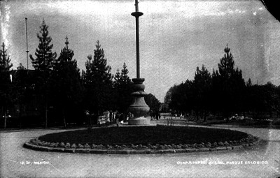 CHAPULTEPEC. AVE. DEL PARQUE ZOOLOGICO