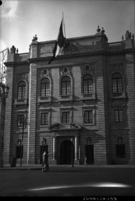 Secretaría de Relaciones Exteriores edificio en la calle de Bucarelli, fachada