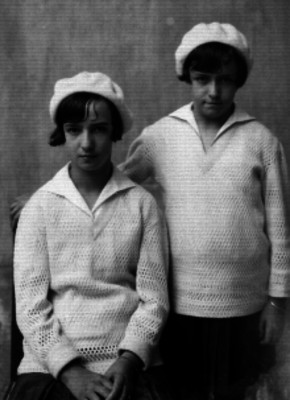Mujeres adolescentes, retrato