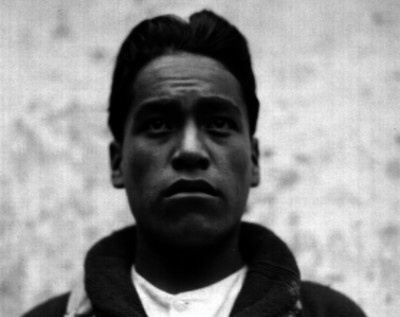 Hombre detenido, retrato