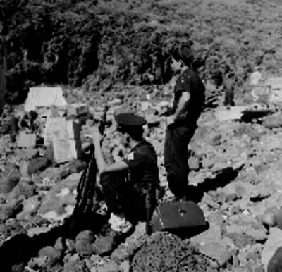 Infantes de marina tomados durante la expedición a las islas Revillagigedo