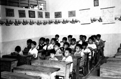 Niños en una aula de la escuela de Alfajayucan