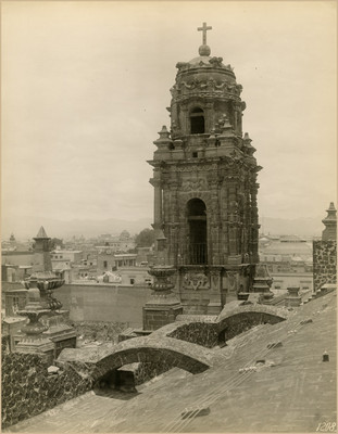 Vista de la Torre de la Iglesia de la Santísima Trinidad