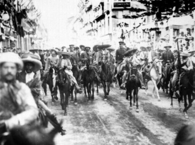 Entrada de los generales Villa y Zapata a México