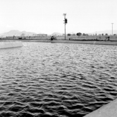 Espejo de agua en Ciudad Deportiva, cosntruida en Balbuena
