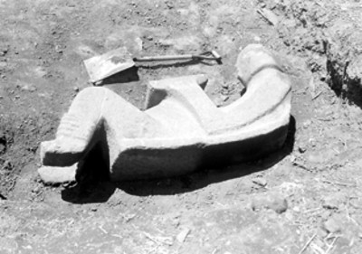 Chac-Mool y pala, in situ