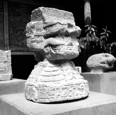 Escultura zoomorfa, vista lateral