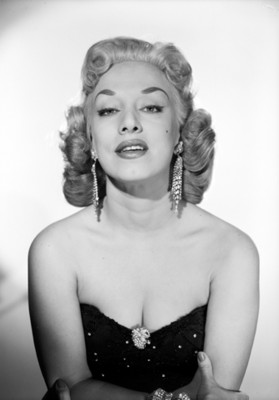 Rosita Fornés, vedette