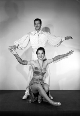 Afra y Vega, bailarines