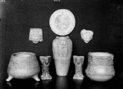 Reproducciones de escultura y cerámica prehispánica