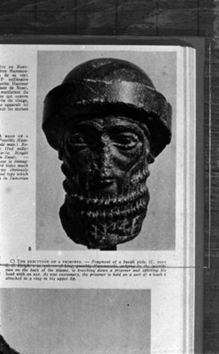 Escultura de un prisionero decapitado del periodo del rey Hammurabi, reprografía