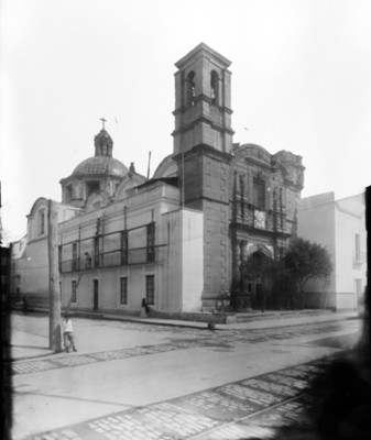 Iglesia de San Cristobal, vista general