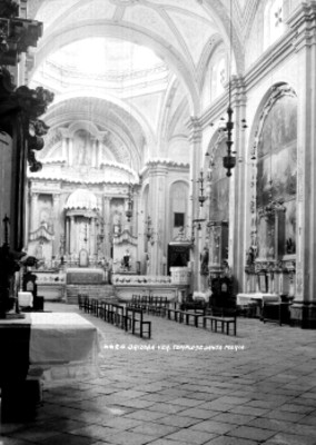 Templo de Santa María, interior