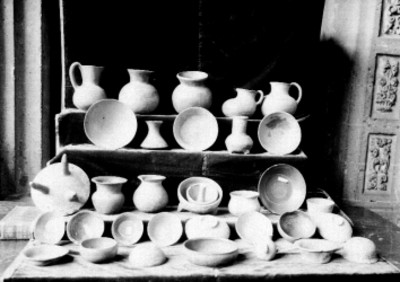 Vasijas y platos, lote en el Museo Nacional