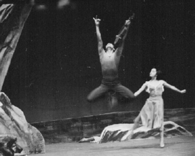 El extraño, escena del ballet
