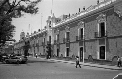 Palacio de Gobierno de Tlaxcala, vista lateral