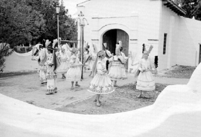 Danza de los listones