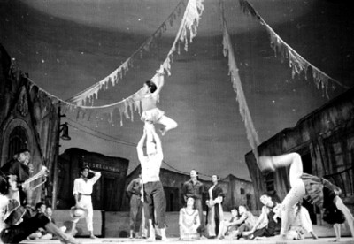 Bailarines en escena