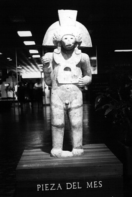 Escultura masculina huasteca