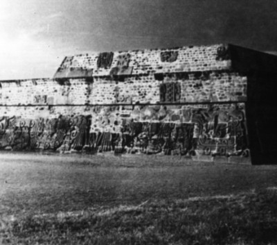 Pirámide de Quetzalcóatl, vista parcial