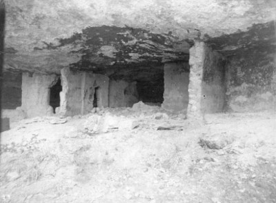 Vista de la "Cueva n° 4, interior"