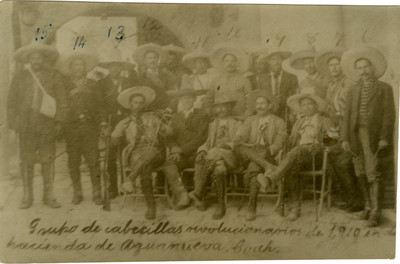 Grupo de cabecillas revolucionarios en Aguanueva, retrato de grupo