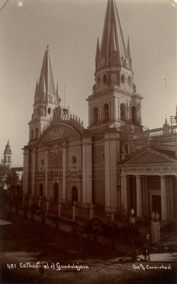 Catedral de Guadalajara, fachada principal