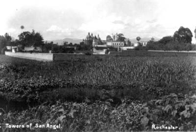 Panorámica de la iglesia de San Ángel, "Towers of San Ángel"