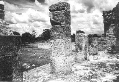 "Detalle de la arquitectura del templo"de los Guerreros