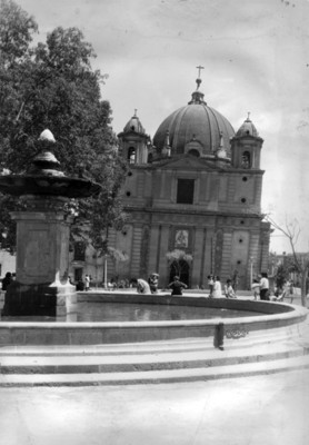 Iglesia de loreto fachada y atrio