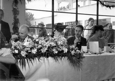 Arturo Mundet durante un banquete