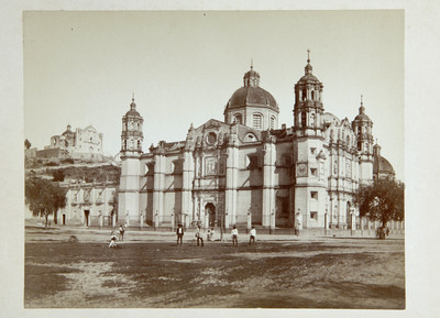Fachada de la antigua Basílica de Guadalupe
