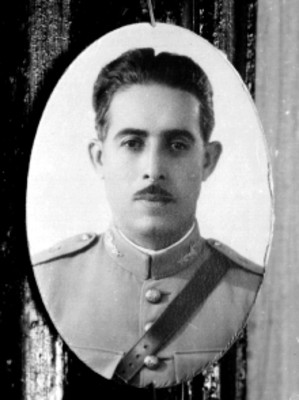 Tirso Hernández, oficial