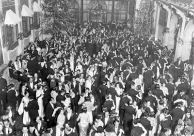 Baile durante la celebración de una boda