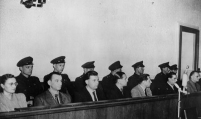 Espía en un juzgado, vista parcial