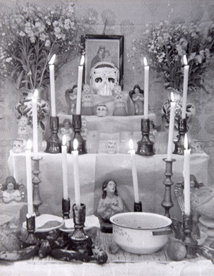 La ofrenda. La ofrenda del día de muertos Axochiapán, Morelos