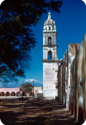 Torre de la iglesia del zocalo