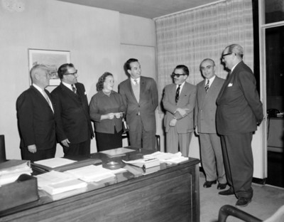 Ejecutivos durante una reunión en una oficina