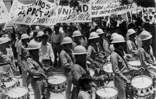 Marcha y manifestación de trabajadores electricistas de la Tendencia Democrática en Guadalajara