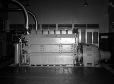 Equipo y maquinaria de una planta eléctrica